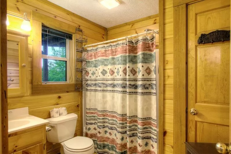 Saddle Ridge by Great Cabins in the Smokies