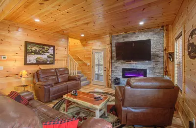 Pebblestone Lodge 8