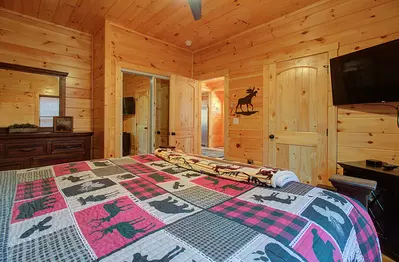 Pebblestone Lodge 18