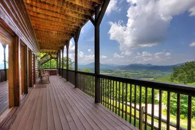 Breathless View 25