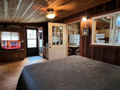 Shady's Barn 7