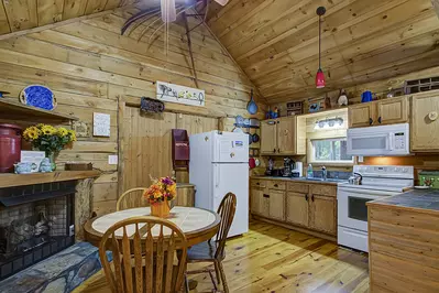 Shady's Barn 8