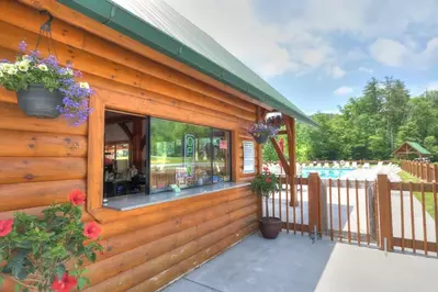 Black-Beary Cove 38