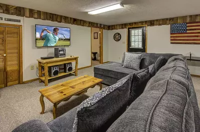 Bear Retreat 32