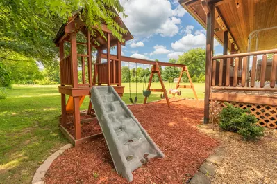Mountain Valley Paradise 12