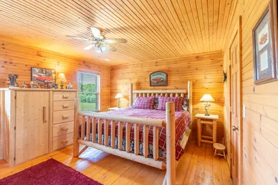 Mountain Valley Paradise 33